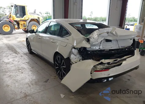 2025 Honda Accord Hybrid Touring from USA, damaged, VIN 1HGCY2F87SA000154